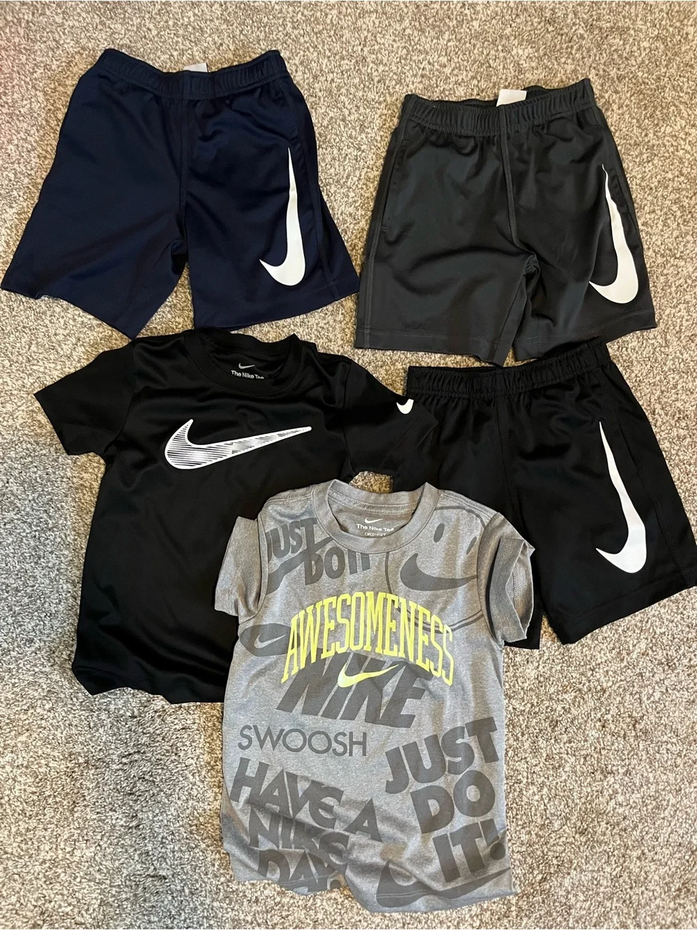 Nike Active Shorts & Tees EUC Size 5 Small Little Kids Dri-Fit